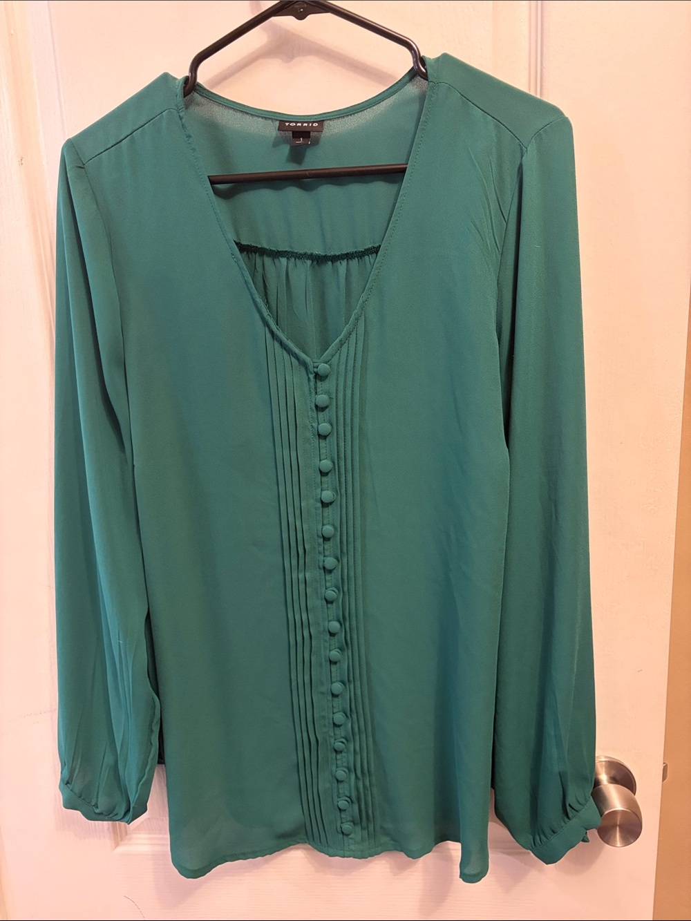 torrid Teal V-Neck Button-Front Blouse